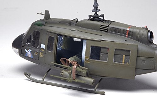 Revell مجموعة نموذج طائرة هليكوبتر ريفيل UH-1D هيوي غن شيب - Image 2