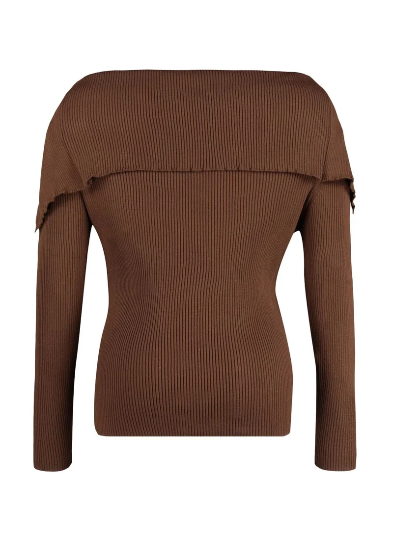 Trendyol Curve Ribbed Knitted Top