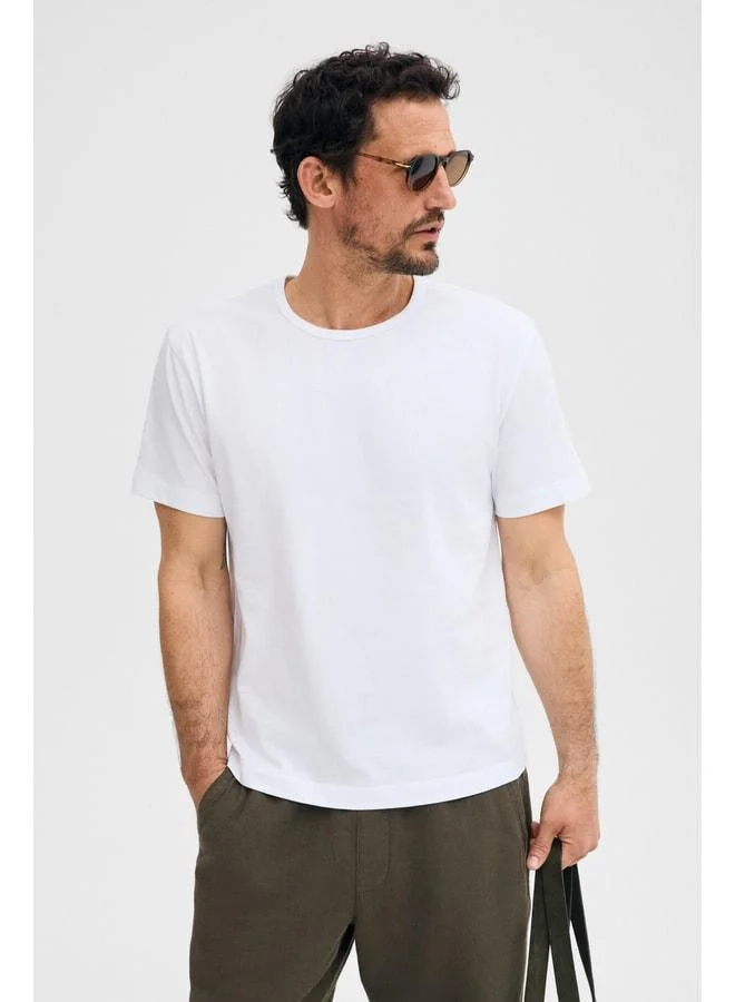 Grimelange AXION Men's 100% Organic Cotton Round Neck Regular Fit White T-Shirt.