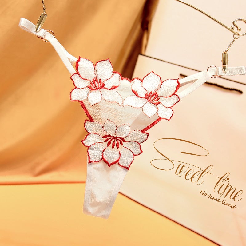 Chic Embroidered Plus-Size Thong for Women Red  - Image 3