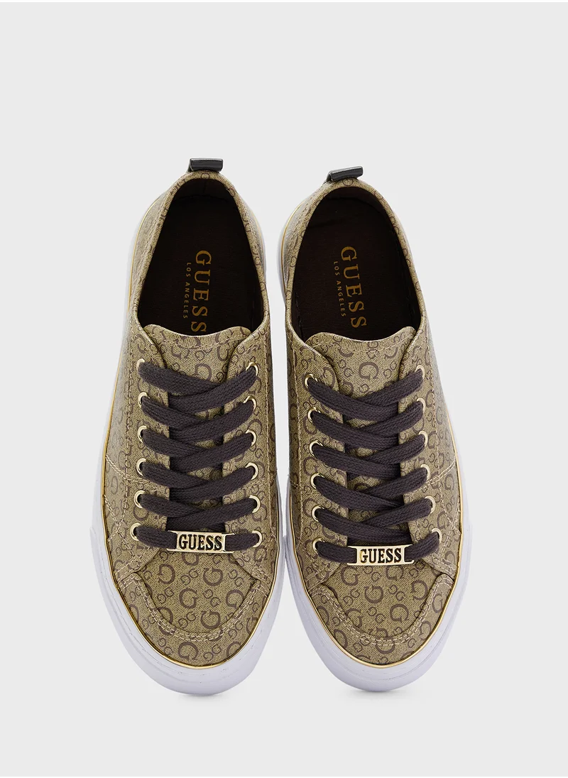 GUESS Casual Sneaker