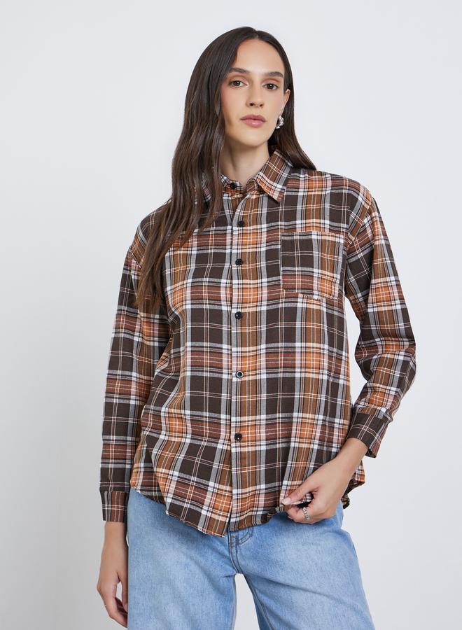 ستايلي بلوزة بطبعة مربعات مع تفاصيل جيب - Image 3