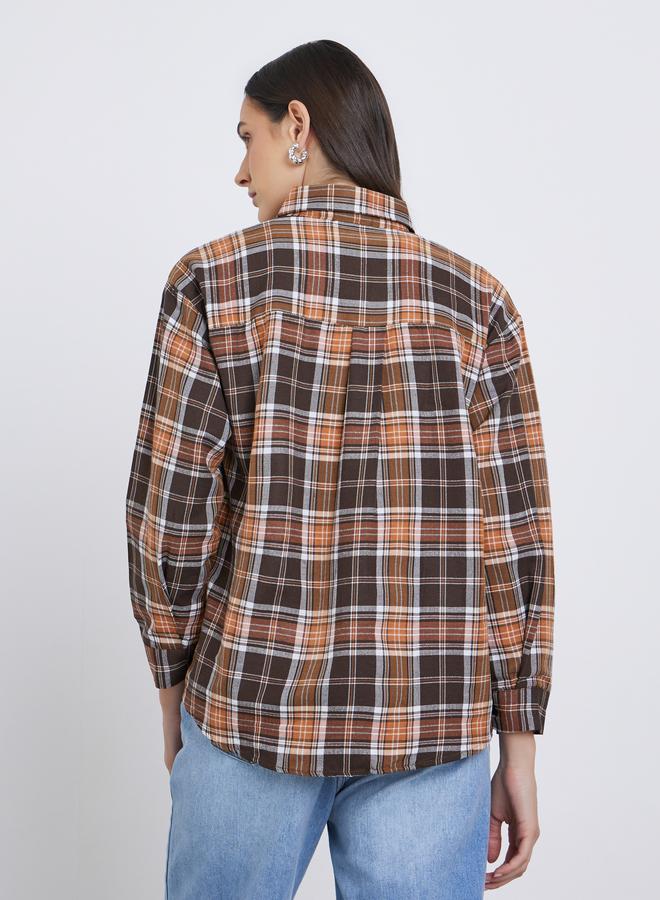 ستايلي بلوزة بطبعة مربعات مع تفاصيل جيب - Image 5