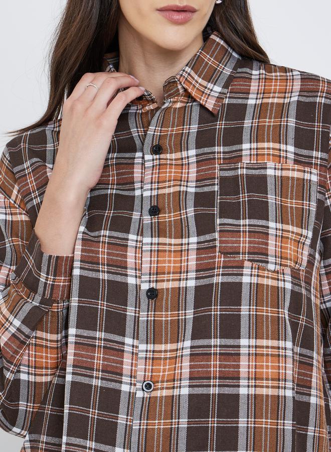 ستايلي بلوزة بطبعة مربعات مع تفاصيل جيب - Image 4