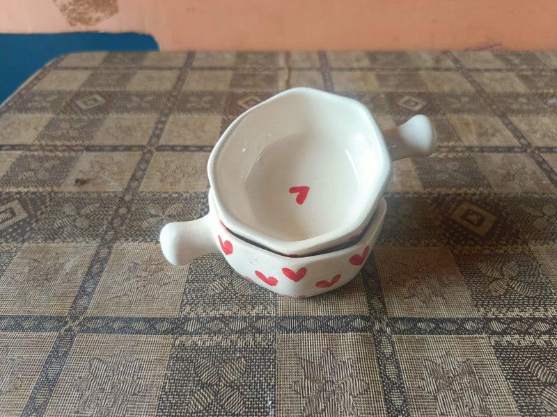 MALAIKAH Ceramic Red Heart Handpainted Hexagone Shape Chutney Bowls for Serving Dip Bowls (80 ML, Dishwasher Safe) Ketchup Bowl | Sauce Bowl | Chutney Bowl |for Kitchen Dining Table Bowl Set of 2 - Image 2