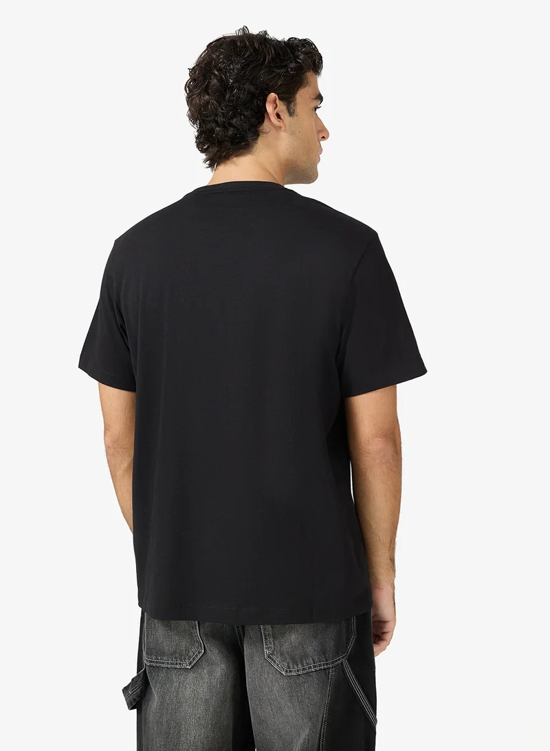 GUESS Crew Neck Regular Fit T-Shirt