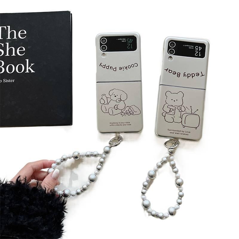 Protective Case | Drop Protection | Electroplated Silver Silicone | Shockproof Cover for Samsung Galaxy Z Flip 4 - Image 2