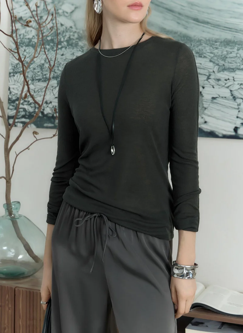 Lichi  Smooth jersey straight fit longsleeve for Women | Best Price UAE