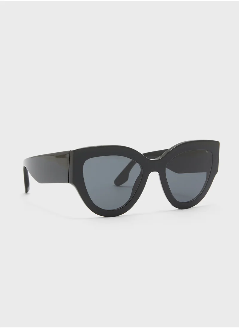 Victoria Beckham Cat Eye Sunglasses