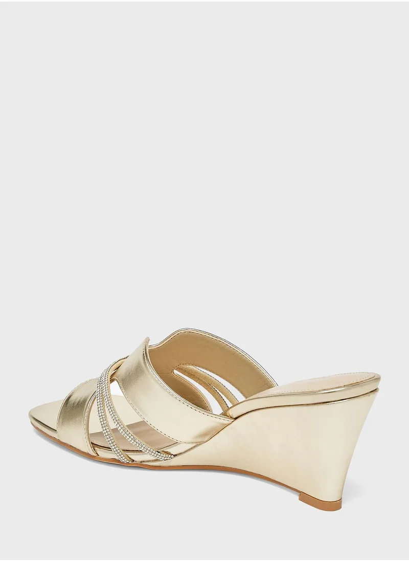 شو اكسبرس Multi Strap Wedge Sandals