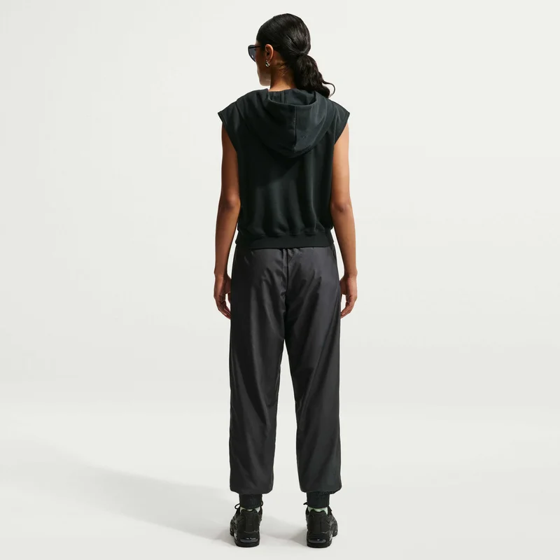 Nike black Women's Sportswear Classic Wovens Joggers for Women | Best Price UAE