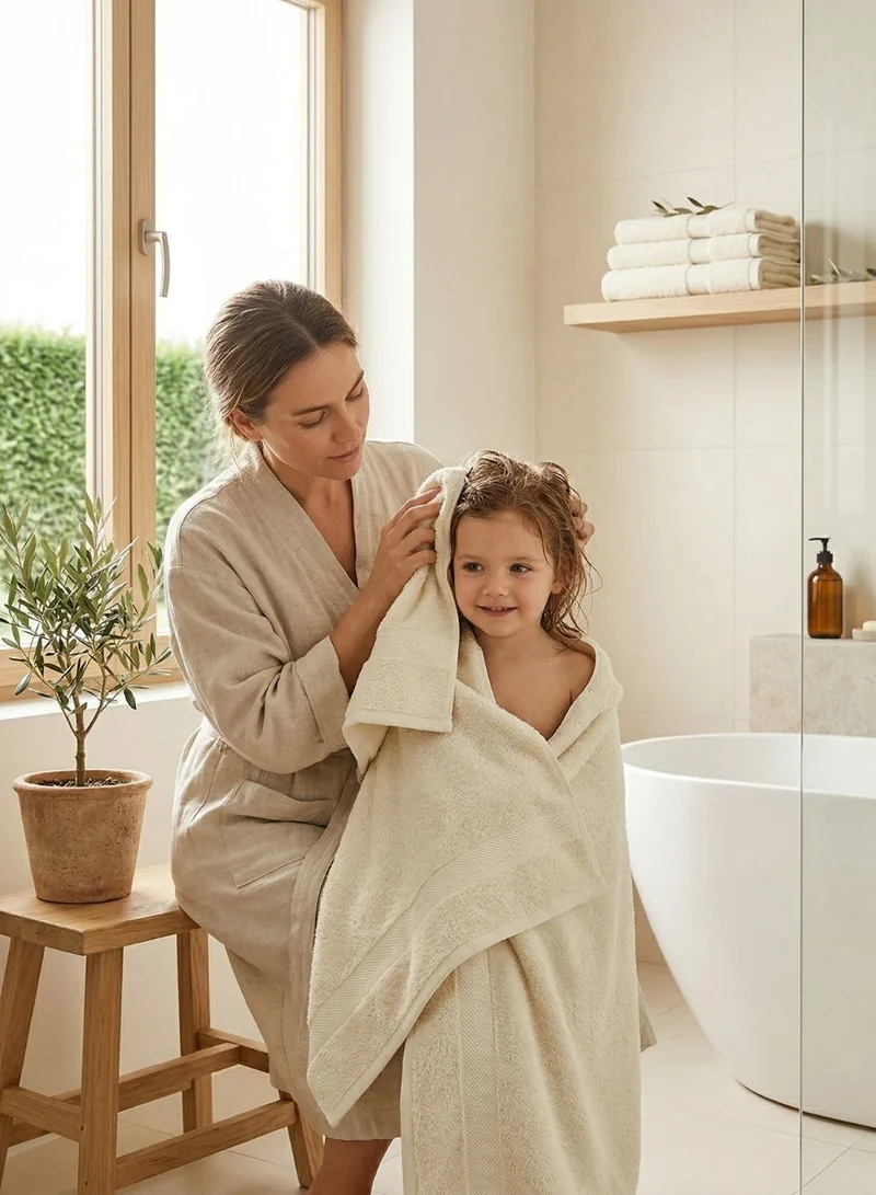 1Chase Vanilla Luxury Cotton Bath Towels – Set of 2 Large Vanilla/Off-White Towels | 70x140 cm, 600 GSM, Ultra-Soft & Absorbent Hotel & Spa Quality  | Best Price UAE