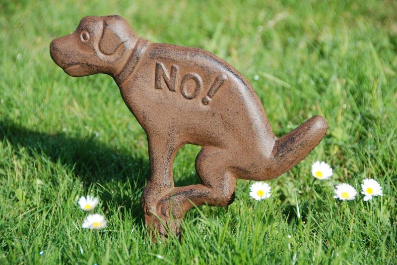 Esschert Design USA HB13 No Pooping Yard Sign, Antique Rust - Image 3