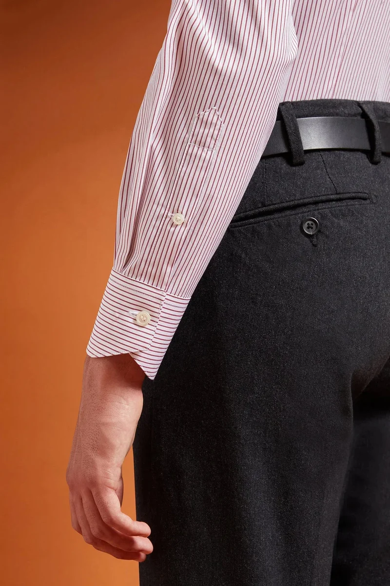 دوبل غانغر Men's regular fit classic shirt in yarn-dyed technical fabric with a classic collar - White/Bordeaux
