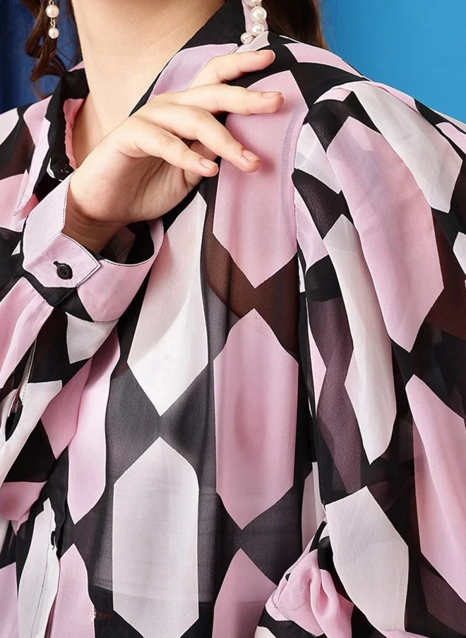 CURVY STREET Geometric Print Oversized Casual Shirt for Women
