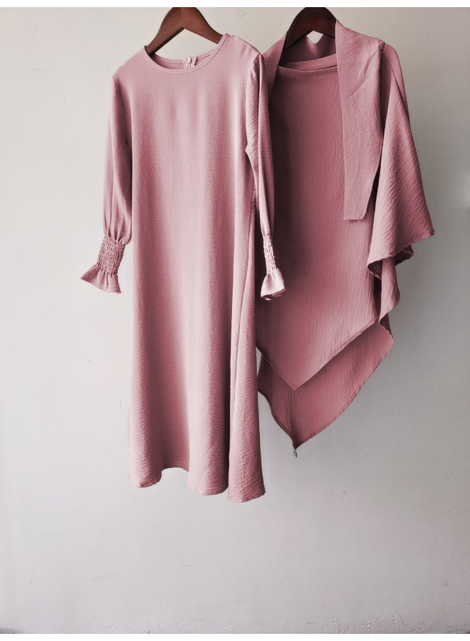 New Arrivals: Solid Color Ruffle Hem Wave Pattern Round Neck Dress