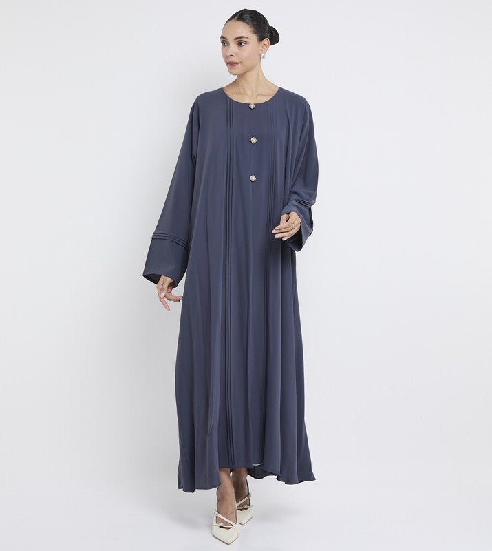 ROZA Graceful Pleated Abaya with Elegant Brooch - Image 4