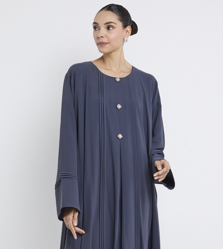 ROZA Graceful Pleated Abaya with Elegant Brooch - Image 2