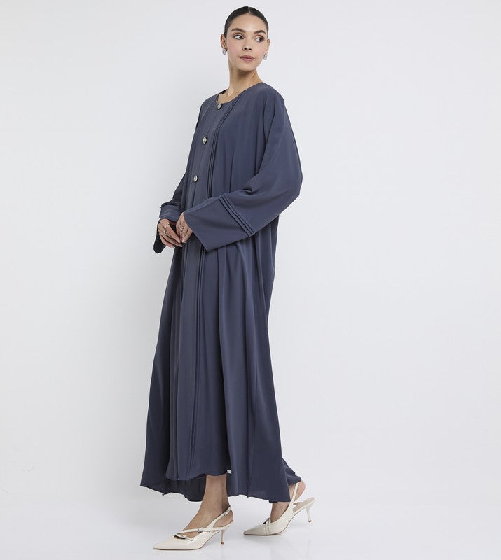 ROZA Graceful Pleated Abaya with Elegant Brooch - Image 3