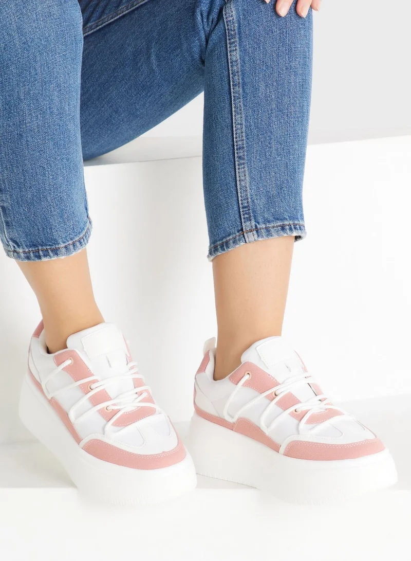 Ginger Zigzag Strap Stacked Sole Sneaker
