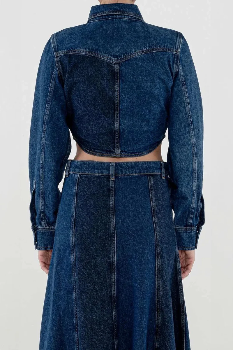 Ag Jeans Fitted Flared Medium-Wash Denim Dress Shirt