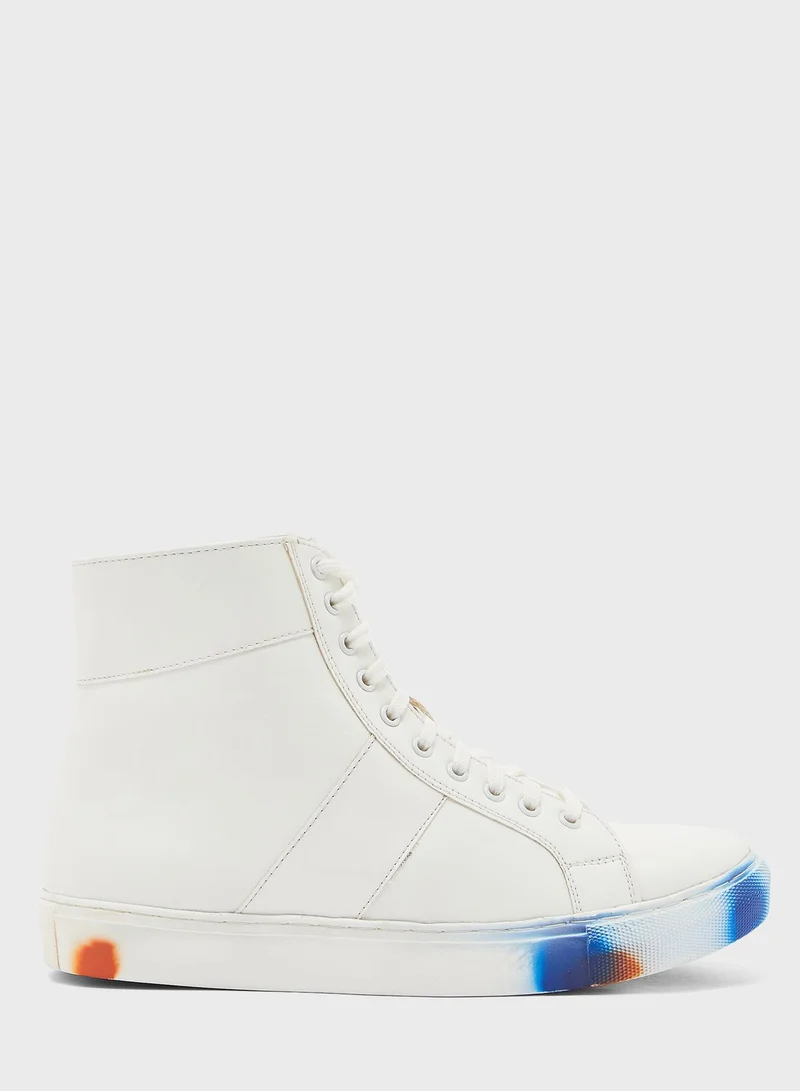 Seventy Five Casual Sneakers