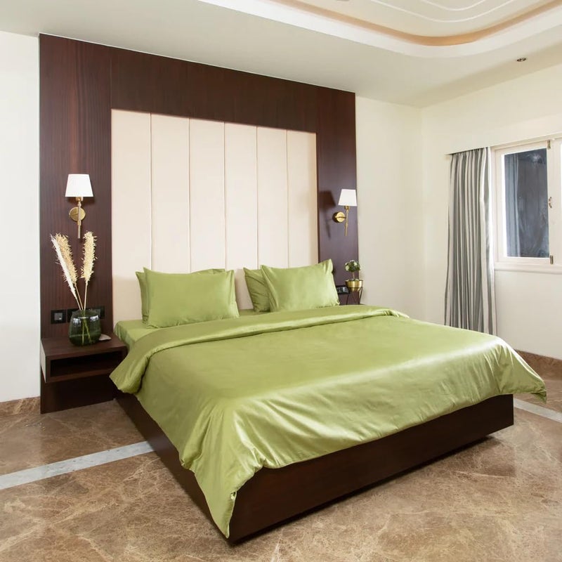 Oyvu Luxury Elastic Fitted Bedsheet | King Size | 300TC | Mosstone Colour | 100% Cotton | Solid Pattern Sateen Weave | 1 Fitted Bedsheet, 2 Pillow Covers for Bedroom, Living Room | 72" x 78”+12" inch - Image 3
