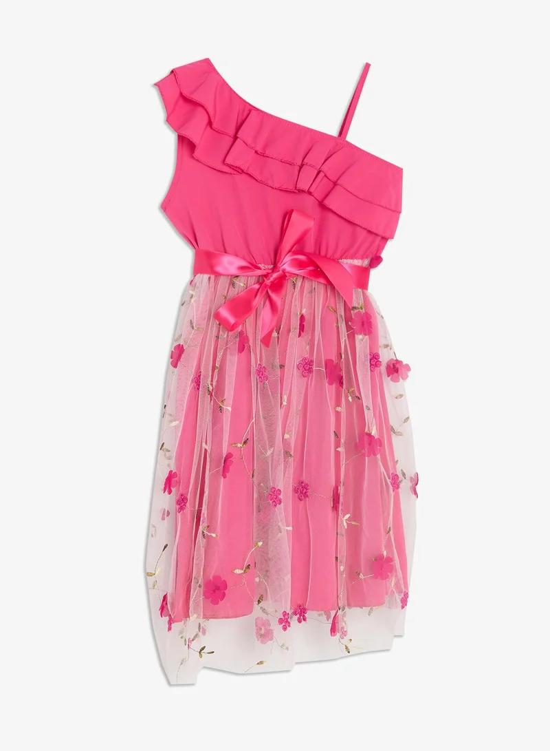 بنياتا فستان بفيونكة للمناسبات