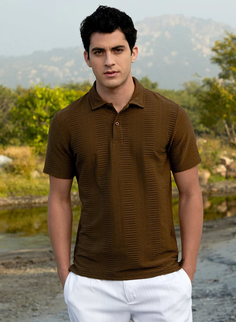 كامبوس سوترا Men's Mocha Brown Flatten-Ruched Polo T-Shirt For Casual Wear | Polo Neck | Short Regular Sleeves | Half-Button Closure | T-Shirt Crafted With Comfort Fit For Everyday Wear