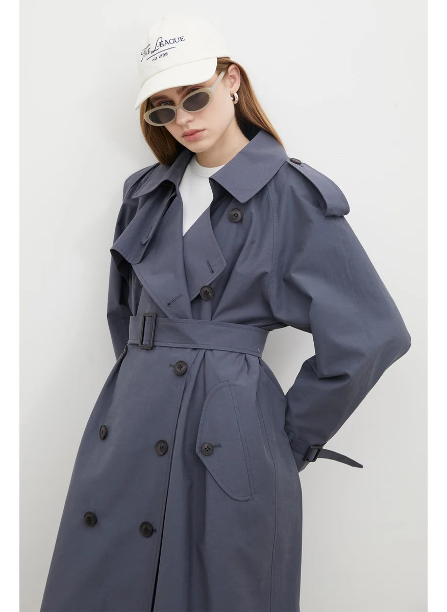 Manuka Copenhagen Oversize Trench Coat Navy Blue