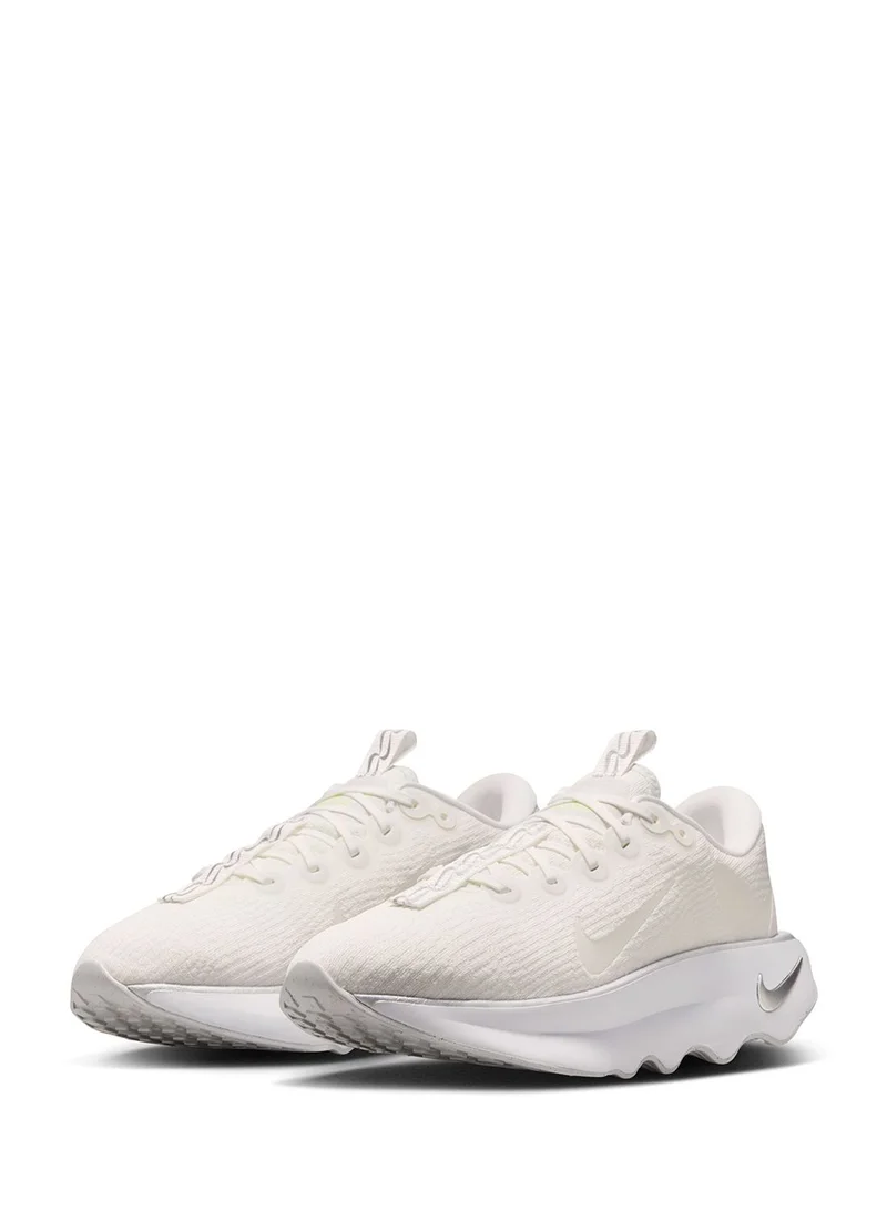 Nike Motiva