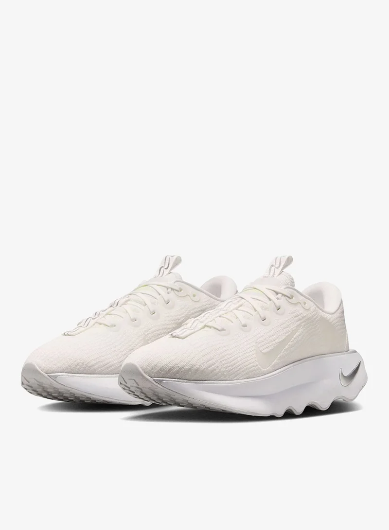 Nike Motiva
