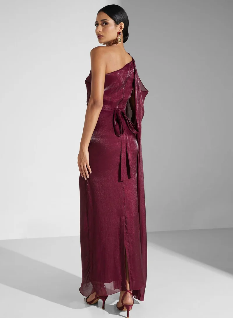 Namshi x One-Shoulder Evening Dress