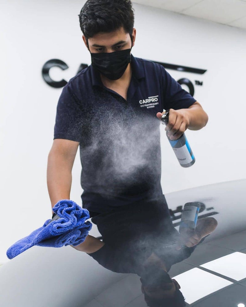 CARPRO ممحاة مزيل البوليش والزيوت - تحضير الطلاء السيراميكي، إزالة كاملة لزيوت البوليش لتطبيق طلاء CQUARTZ السيراميكي، مضاد للكهرباء الساكنة، خالي من الغبار، بدون سيليكون - 500 مل (17 أونصة) ورذاذ - Image 5