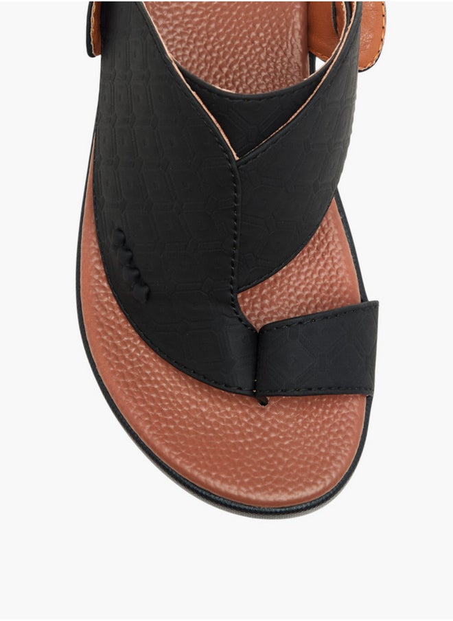 LBL by Shoexpress Textured Slip-On Arabic Sandals with Toe Loop Detail  - Image 3