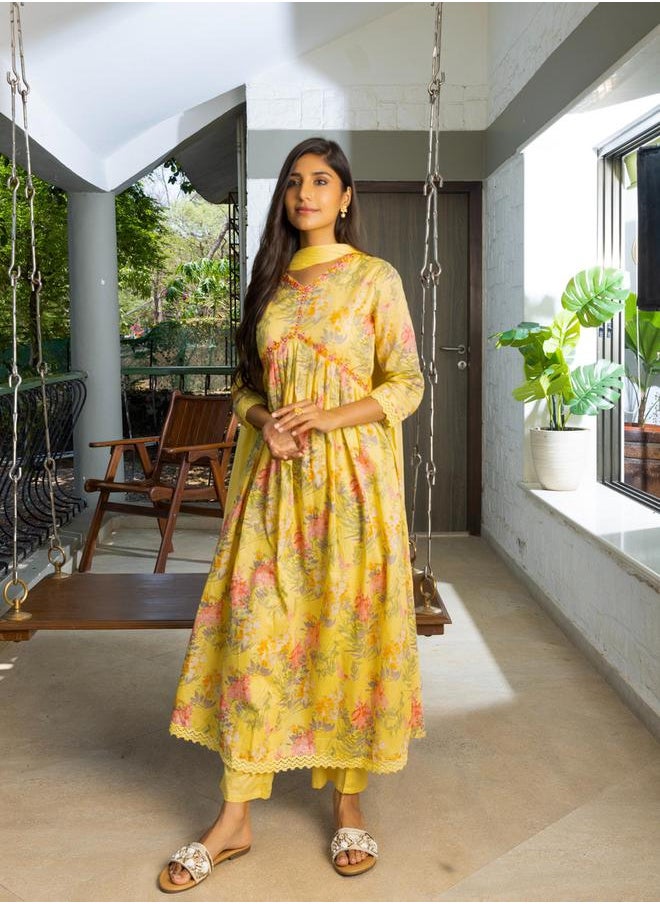 DW Floral Printed A-Line Kurta with Trousers and Dupatta Set by Styli  - Image 4
