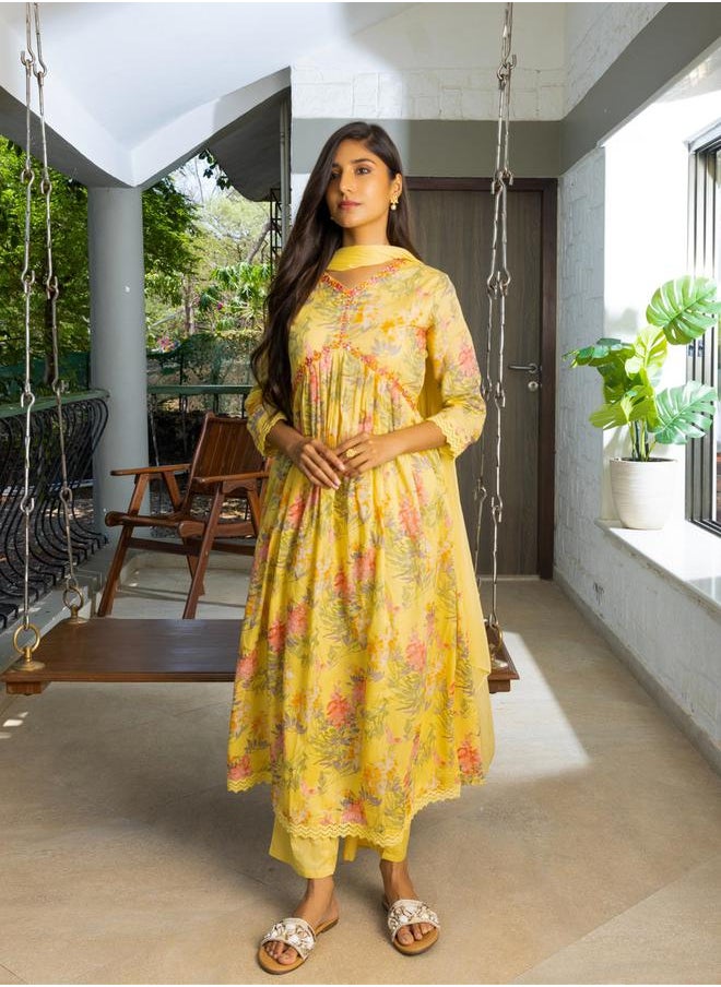 DW Floral Printed A-Line Kurta with Trousers and Dupatta Set by Styli  - Image 1