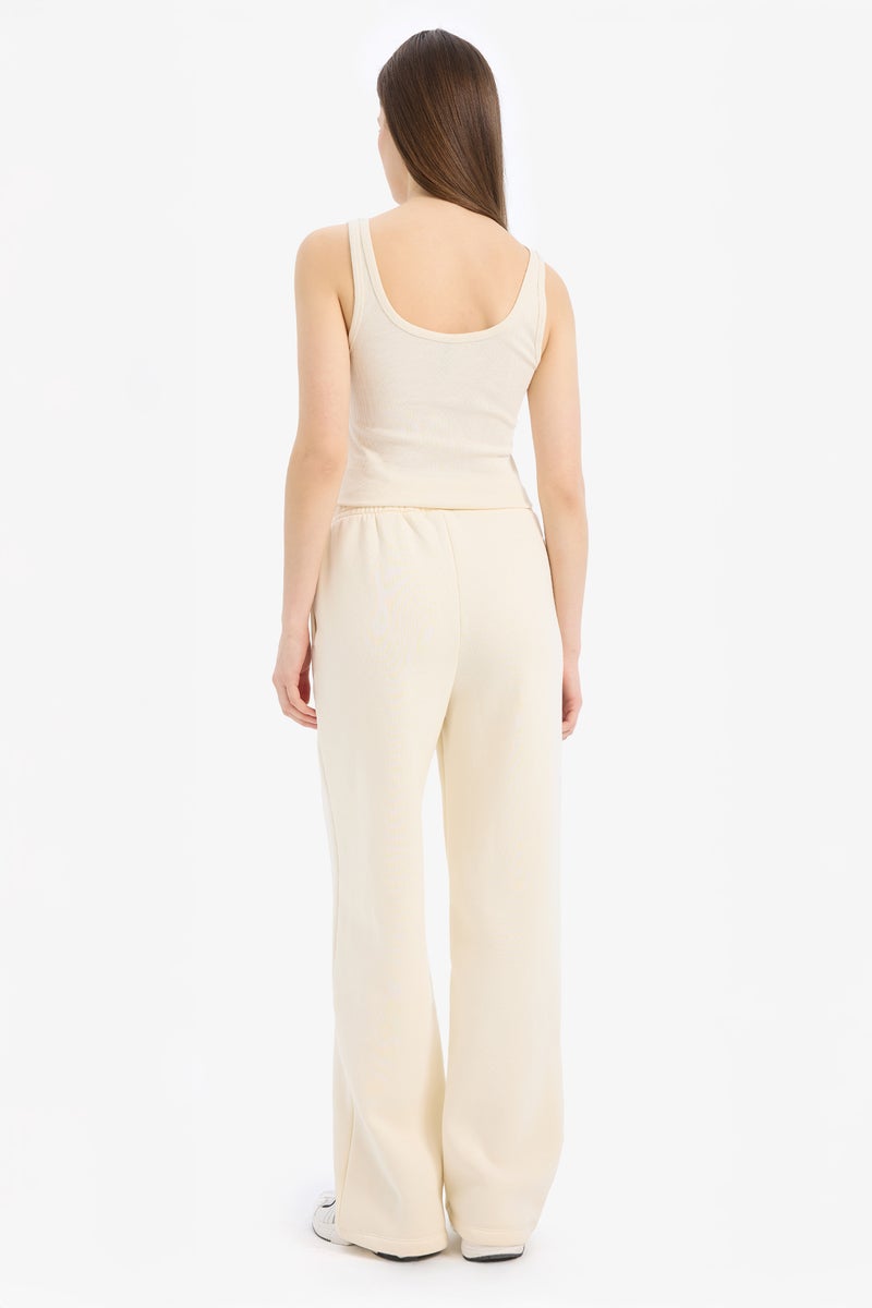 Woman Straight Fit Elastic Waist High Waist Thick Basic Sweatpants