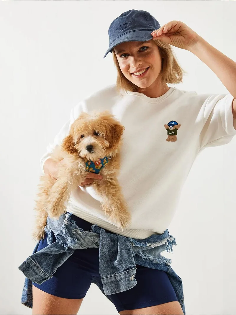 Bianco Lucci LUCCI Embroidered Cotton Crew Neck Sweatshirt