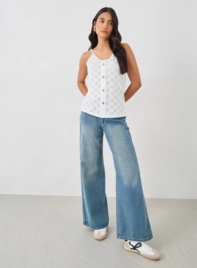 Styli Styli Embroidered Buttoned Strappy Cami Top