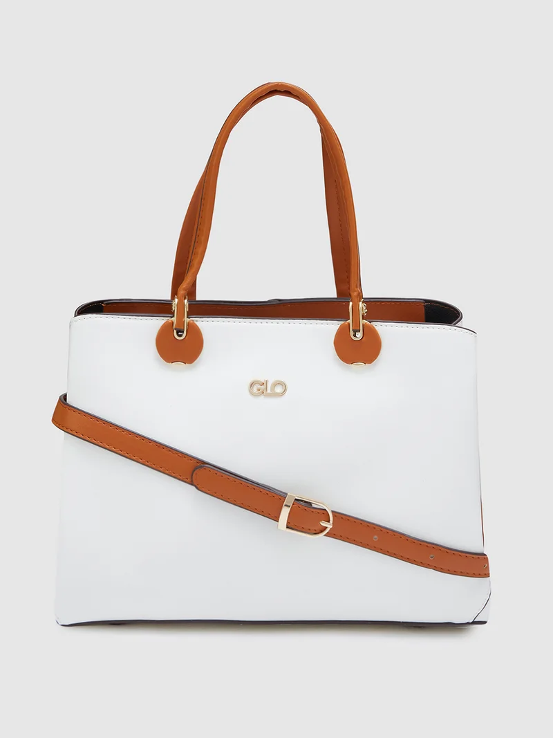 جلو باص حقيبة يد نسائية بيضاء سادة كاجوال