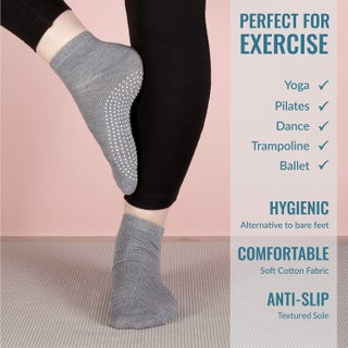 Womens 3 Pack Grip Socks Grip Socks- Light Grey - view 3