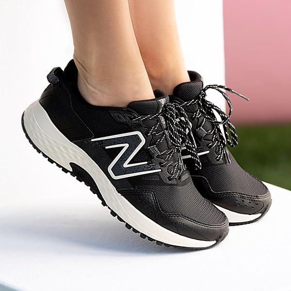 New Balance Women's 410 V8 Trail Running Shoe, Blacktop/SEA Salt/Black, 6.5 - Image 2