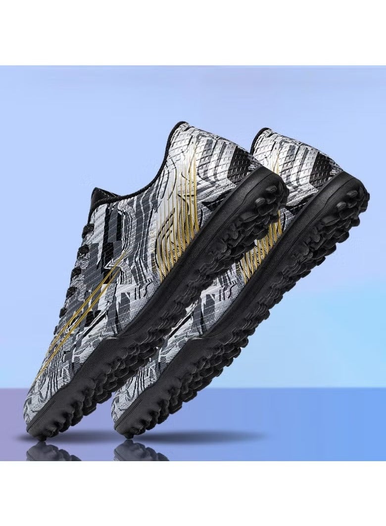SKT Shiketro Men's and Women's Youth Competition Short Spike Training Shoes for Campus, Physical Education Class, and Artificial Turf Soccer Boots - Image 4