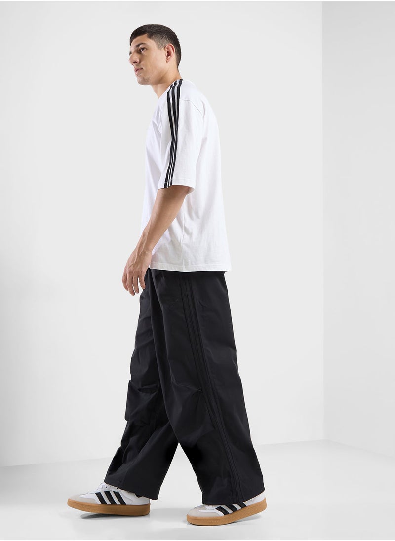 Parachute Sweatpants - pzsku/ZC46FF5E08A41379B8A4CZ/45/_/1739170470/e86b3873-8fa3-4a76-9d49-0345c6201bcc