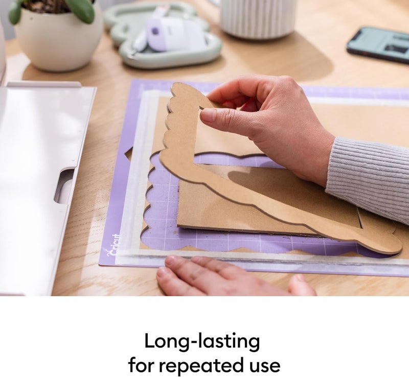 كريكيت Stronggrip Cutting Mat 3 Pack, 12"x12", Purple, 3 Count حصيرة قطع كريكت Stronggrip 3 حزمة، 12"x12"، أرجواني، 3 قطع - Image 4