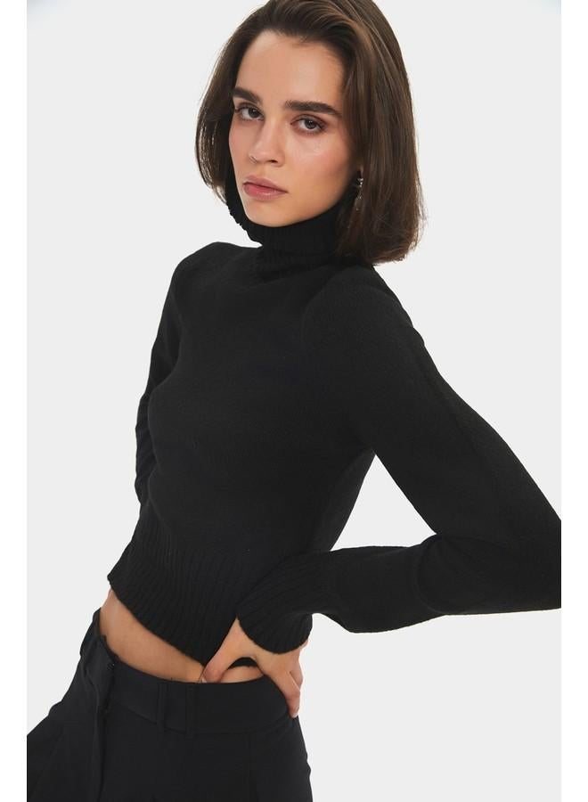 جون كنزة بياقة مدورة أساسية من جوني - أسود - Image 3