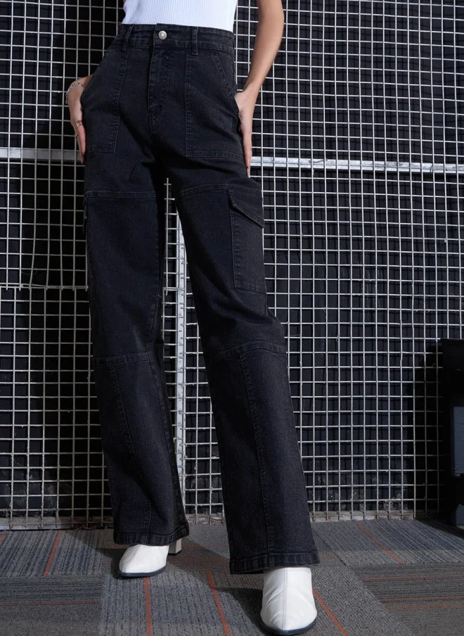 ساسافراس High-Rise Black Cargo Jeans for Women