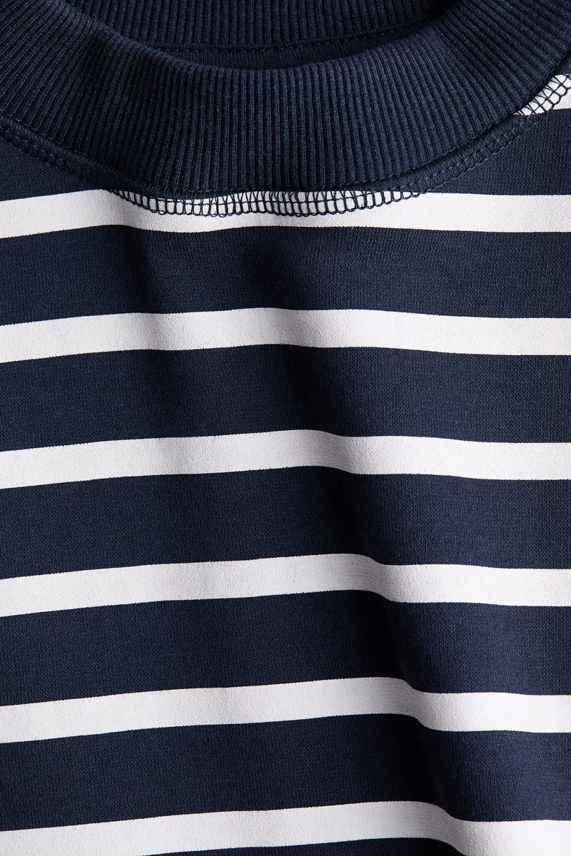 H&M Oversized sweatshirt