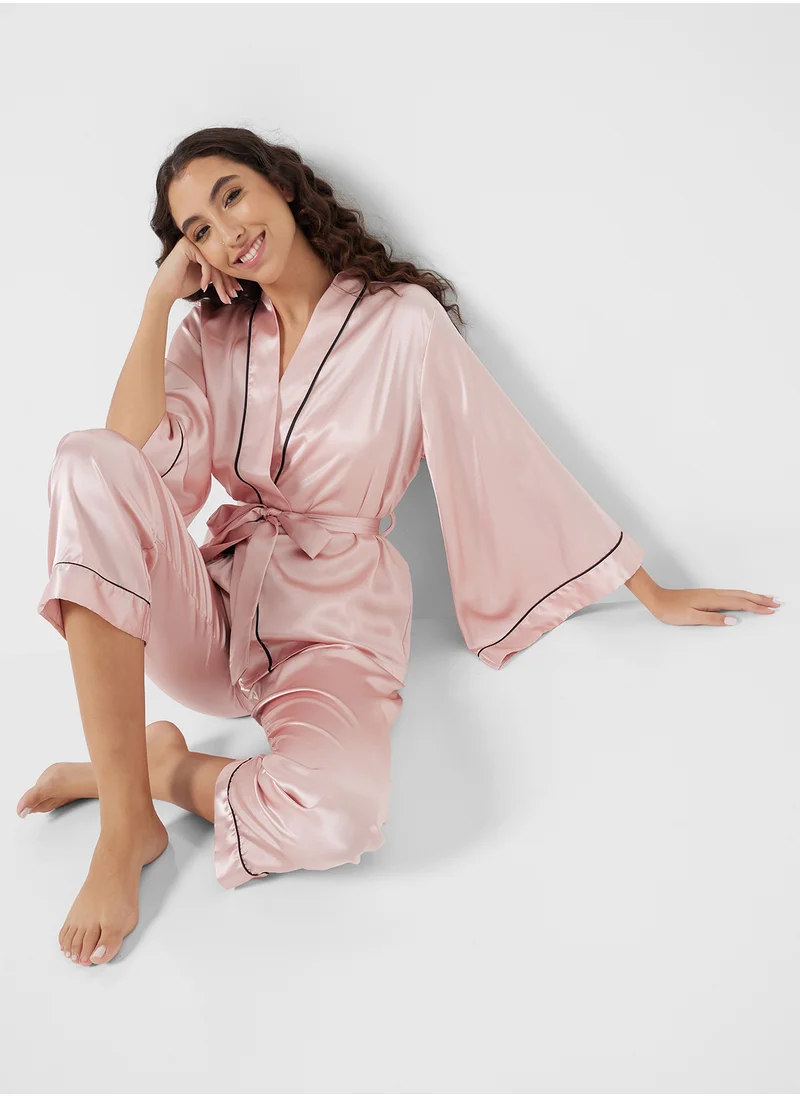 جينجر Satin Robe with Belt & Pyjama Set
